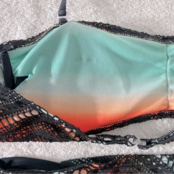 5/$25 Black Mesh and Multicolor Bikini Set M - Picture 4 of 12